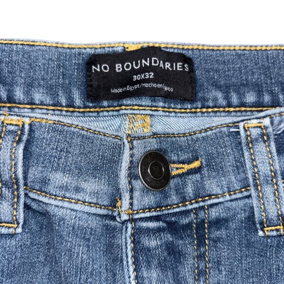 No Boundaries Men's 30x32 Distressed Front/Knee Holes Jeans - Picture 4 of 5
